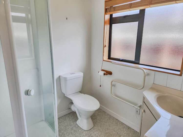 115 Waiwhetu Road Waterloo_9