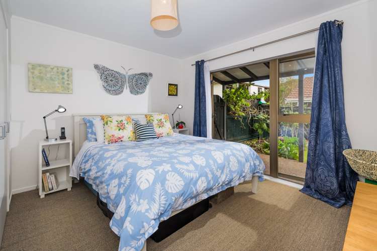 3/136 Calliope Road Stanley Point_12