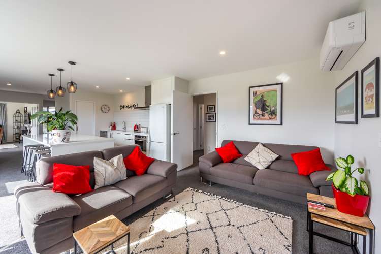 2 Biggles Place Lincoln_6