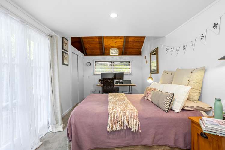 8 Eucalyptus Place Beach Haven_12