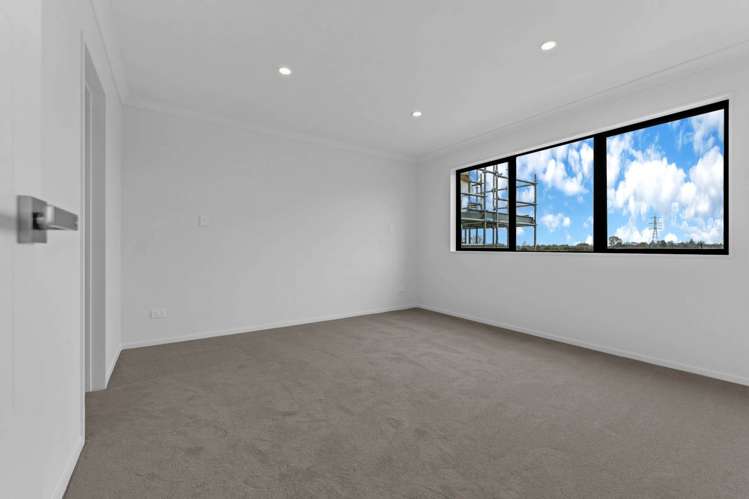 12 Longview Oak Lane Rosehill_11