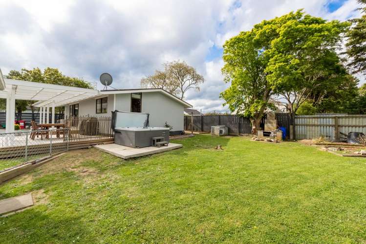 9A Heretaunga Square Silverstream_14