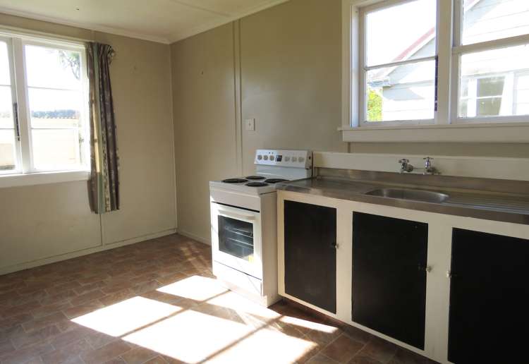 20 Conlon Street Reefton_3