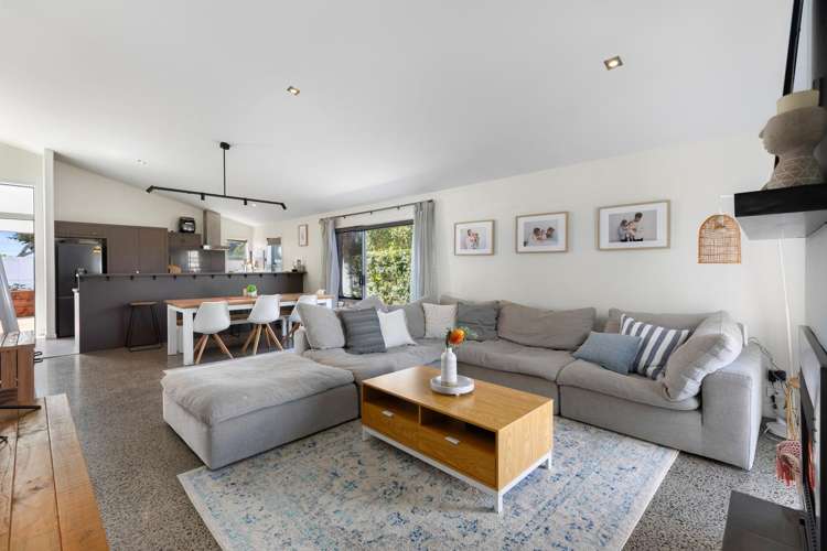 7 Alice Lane Papamoa_10