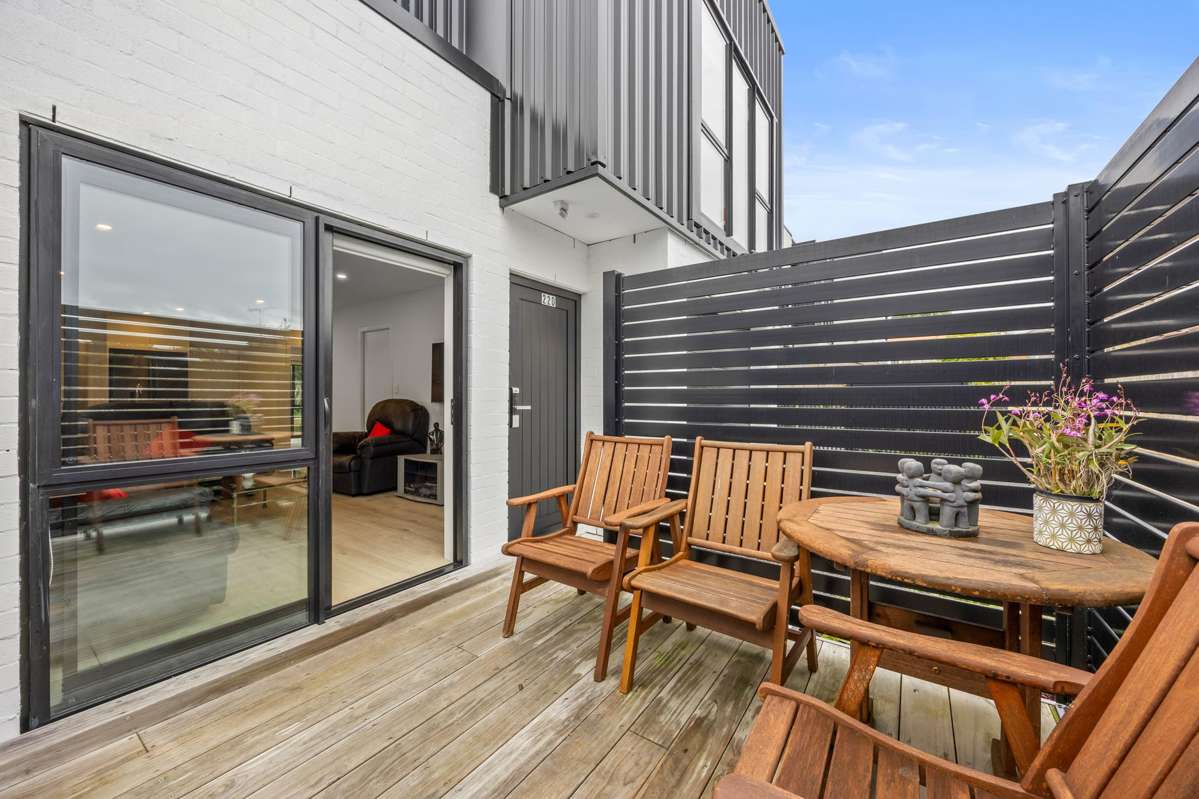 22D Borrowdace Avenue_2
