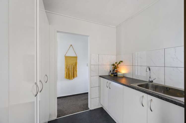 33 Duckworth Crescent Greenmeadows_12