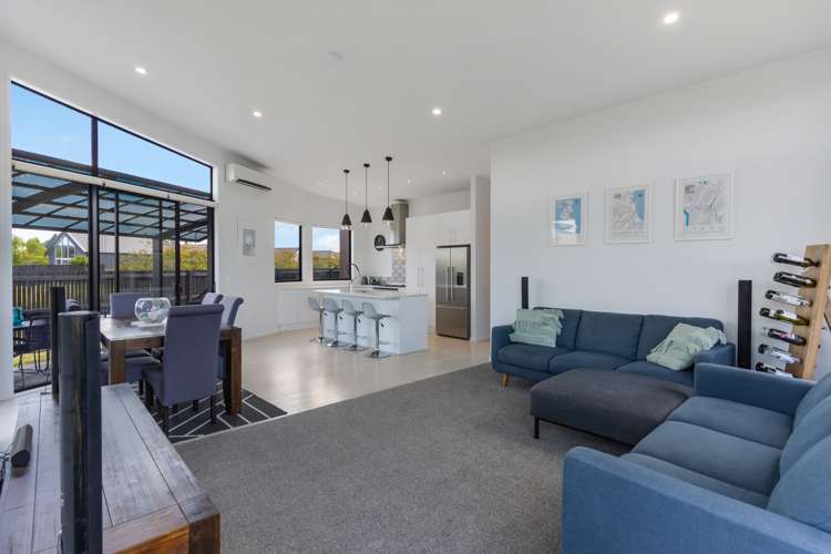 1 Gallantry Crescent Papakura_3