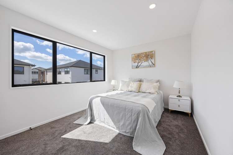 16 Hughs Way Flat Bush_30