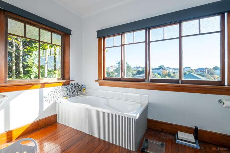 48 Luxmoore Road Waimataitai_14