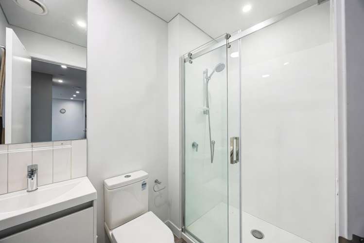 107/2 Rauroa Lane Hobsonville_11