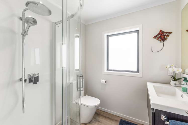 124 Main Road Waikanae_14