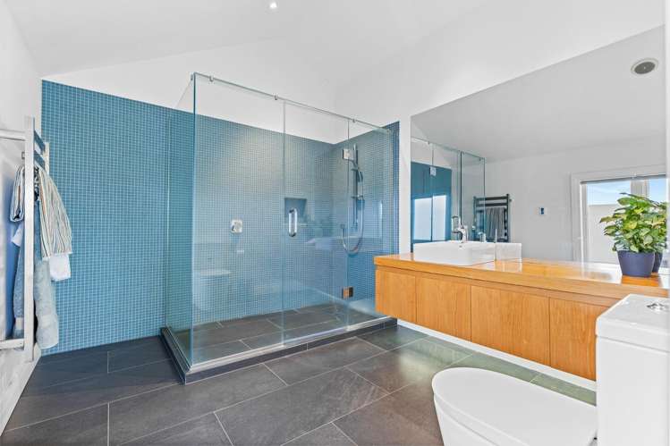 1 Bangor Street Point Chevalier_32