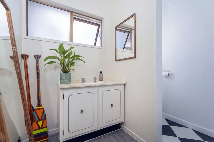 211 Mangakahia Drive Whangapoua_14