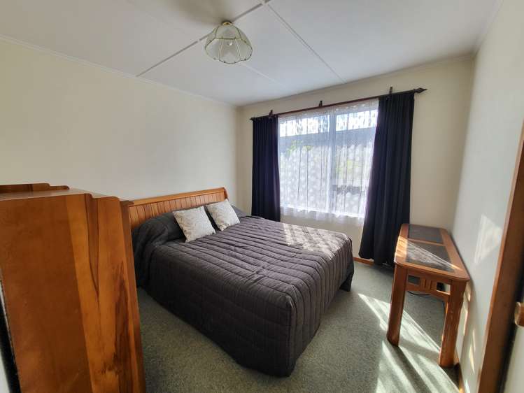 79 Hall Street Cobden_10