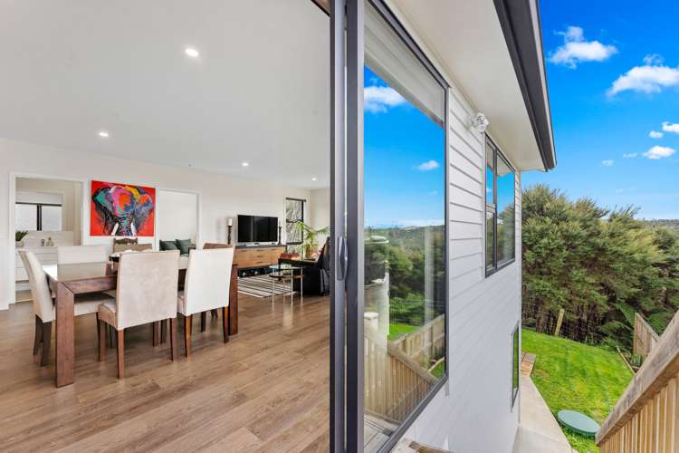 5 Libertia Lane Orewa_8