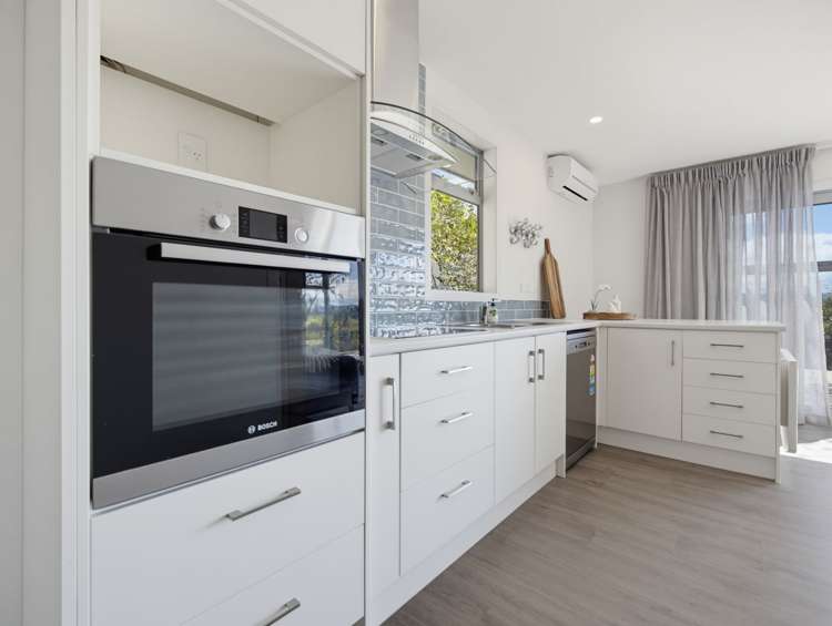 40 Gosling grove Turangi_11