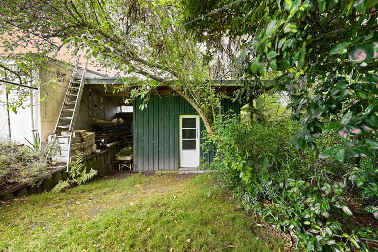 27 Greta Street Glenview_24