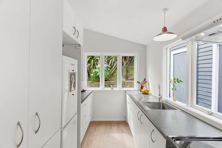 12 Hawkhurst Road Lyttelton_6