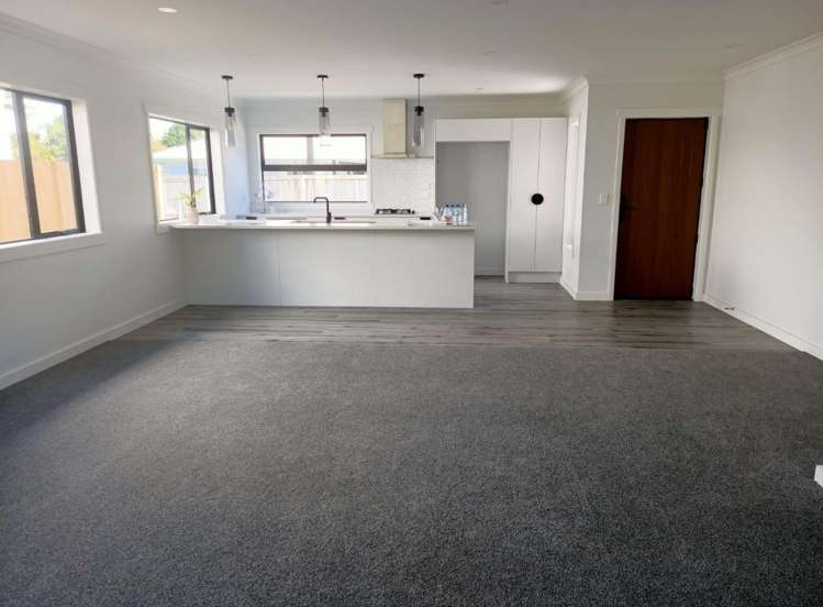 2/24 Endeavour Avenue Flagstaff_9