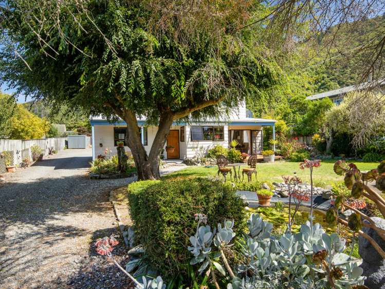 301 Rarangi Beach Road_0