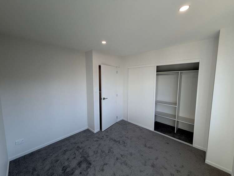 26/21 Von Sturmer Street Mangere East_9