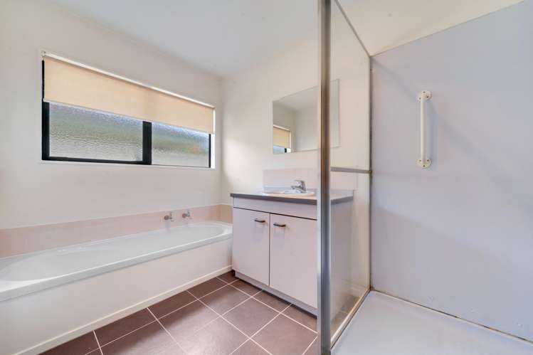 2/66 Willis Road Papakura_14