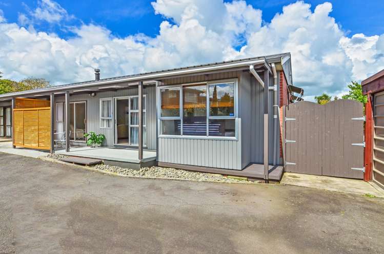 2/52 Scenic Drive Hillpark_1