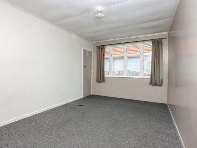 32 Porritt Street Paeroa_6