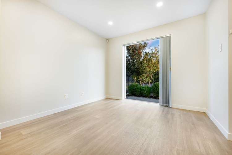 6 Lords Way Millwater_14