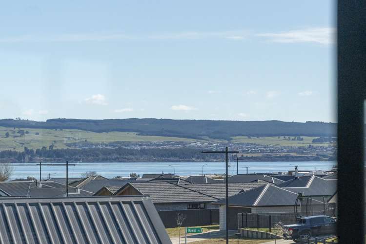 18 Wai Terrace Wharewaka_9