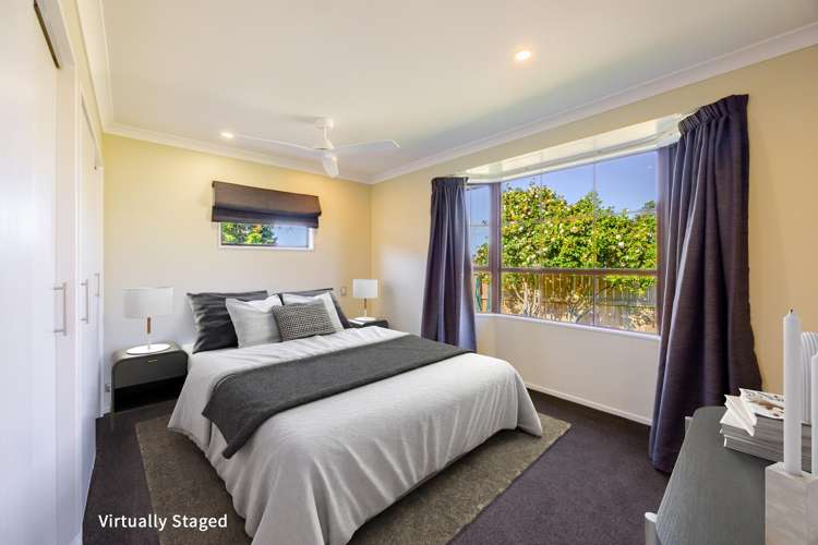42 Atherfold Crescent Greenmeadows_7