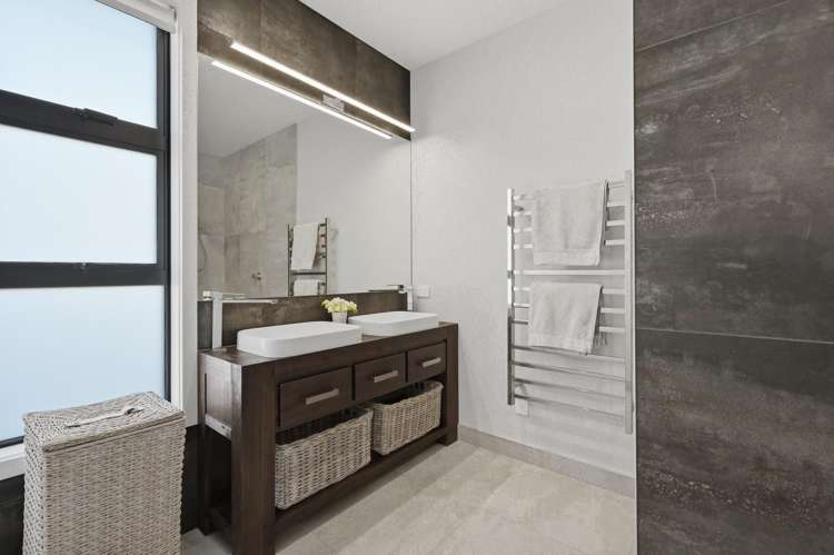 23 Milton Road Otumoetai_15