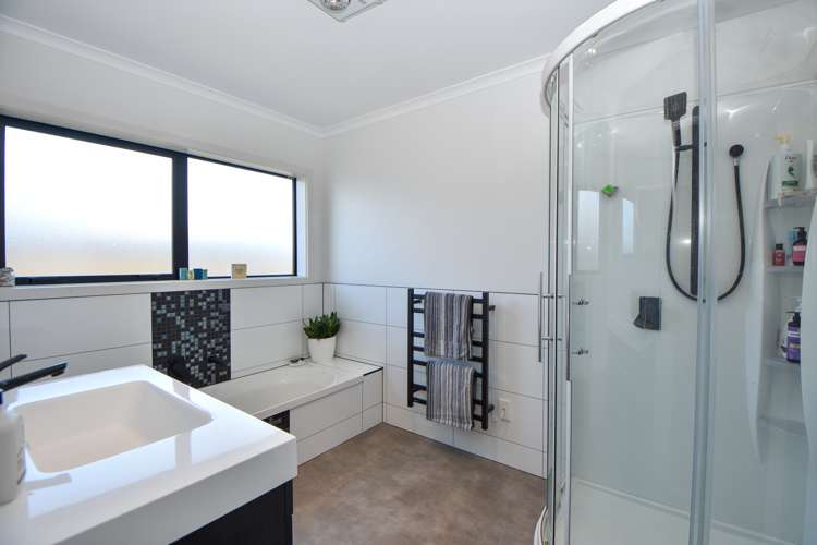 11 Austin Reid Avenue Carterton_19