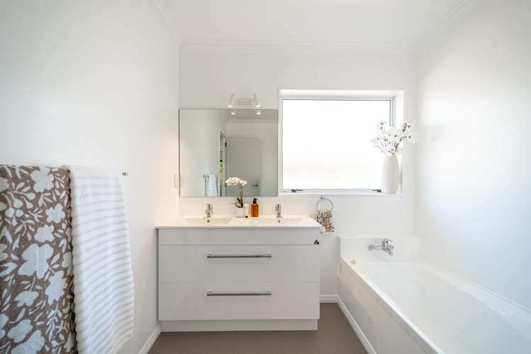 5 Palm Court Mt Maunganui_15