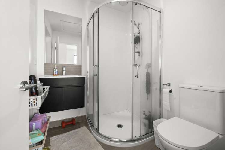 6/15 Bunyan Street Waltham_12