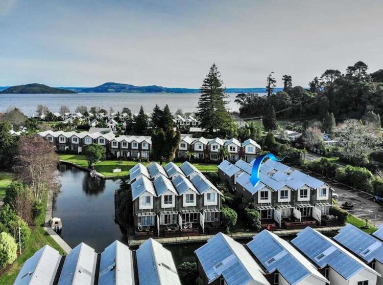 64/1420 Hamurana Road Mourea_15