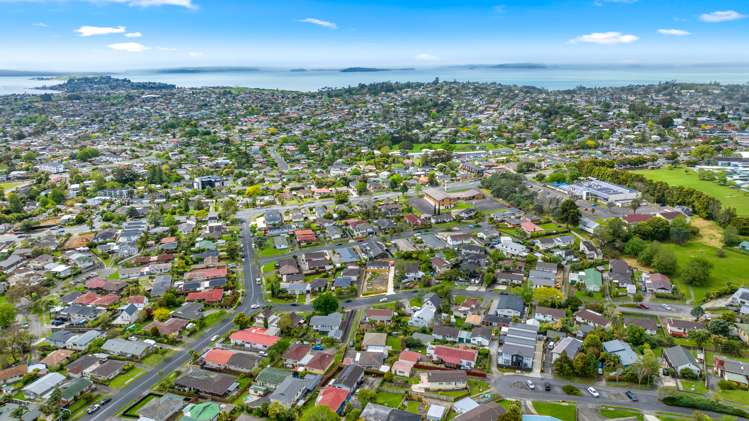 2/7 Cairngorm Place Highland Park_27