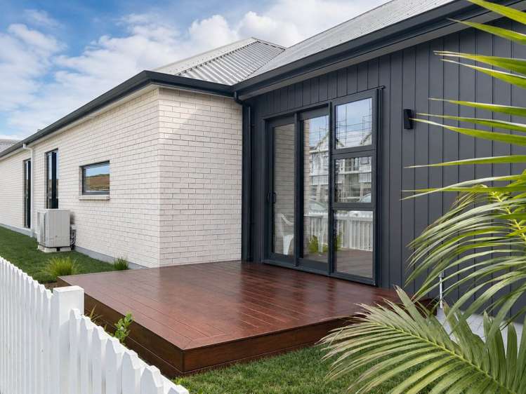 438 Te Taruna Drive_3