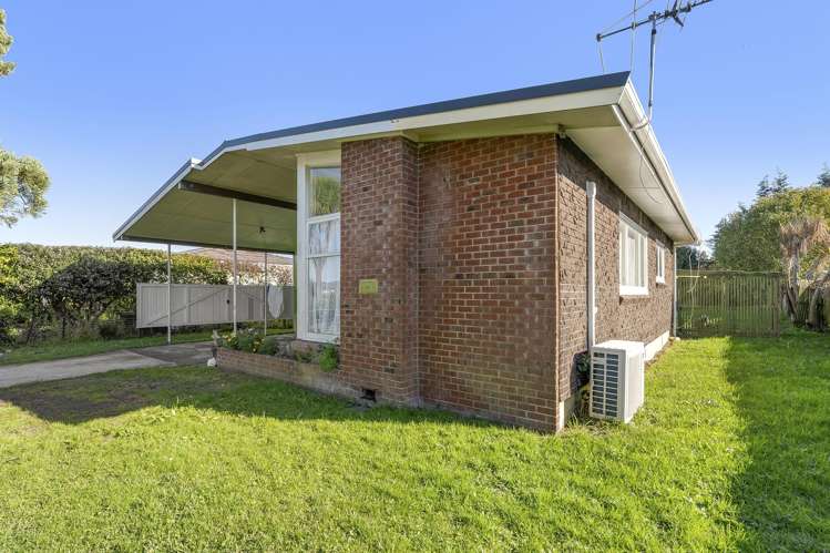 39 President Avenue Papakura_4