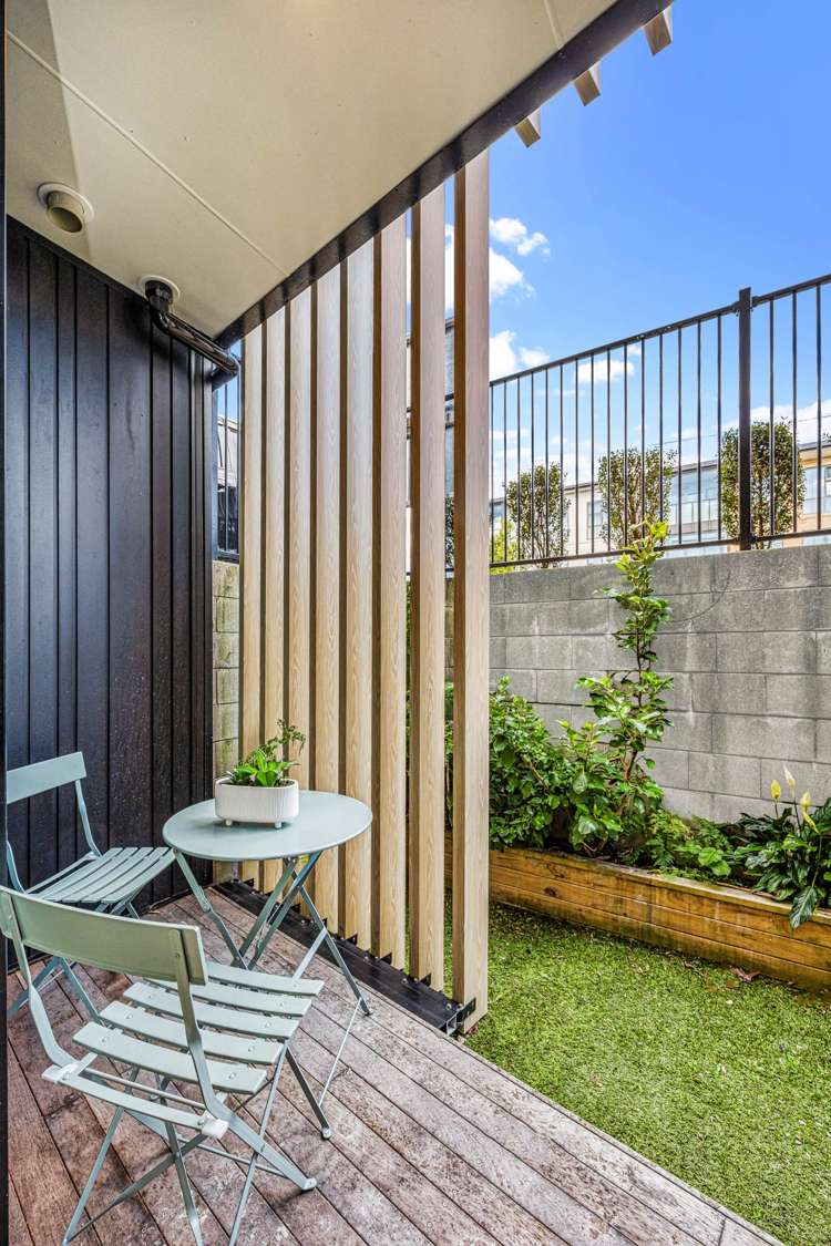 G01/25 View Road Mount Eden_10