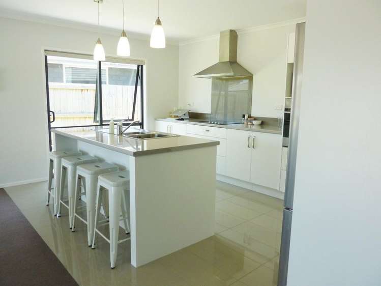 10 Raiha Street Papamoa_1