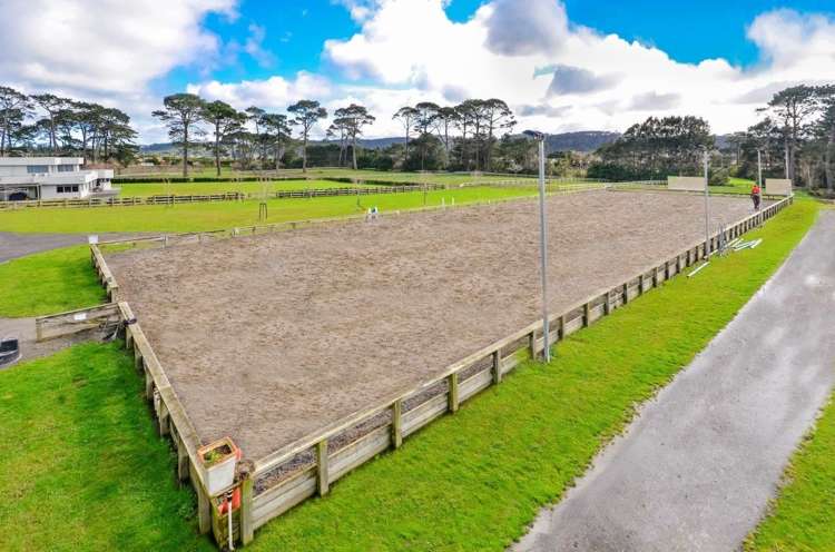 43 Barrett Road Riverhead_1