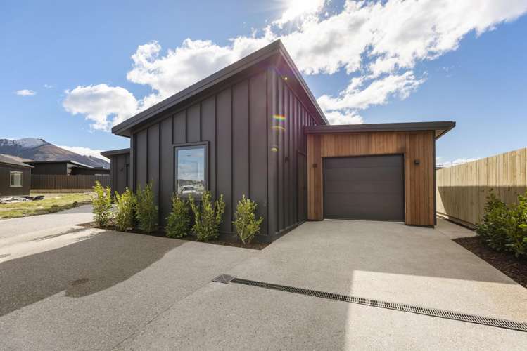 11 Buttercup Street Wanaka_13