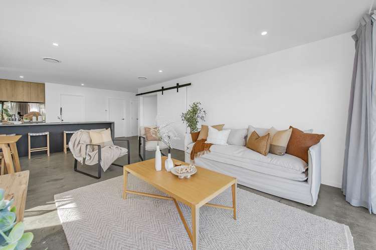 145 Verdeco Boulevard Lincoln_10