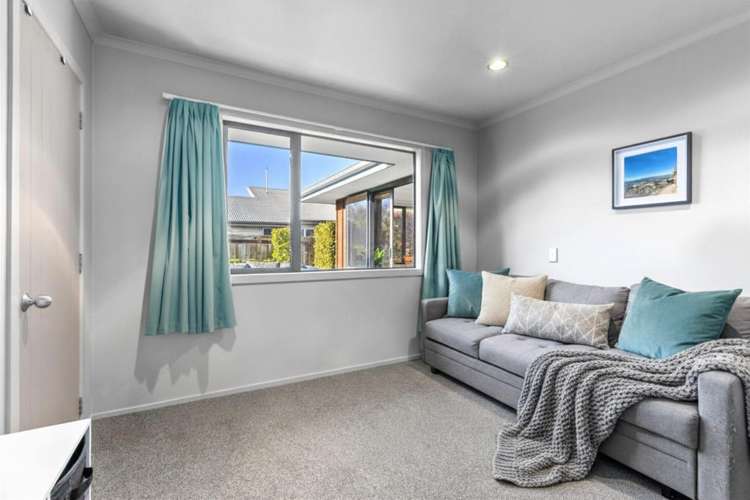 27 Kingston Street Albert Town_14