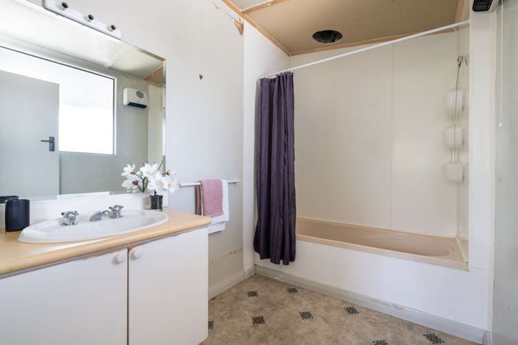 396 South Road Caversham_11