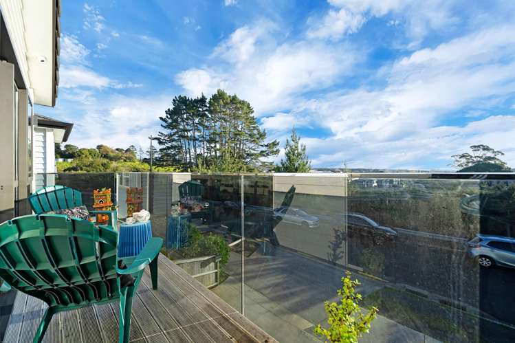 32 Matahae Drive Flat Bush_19