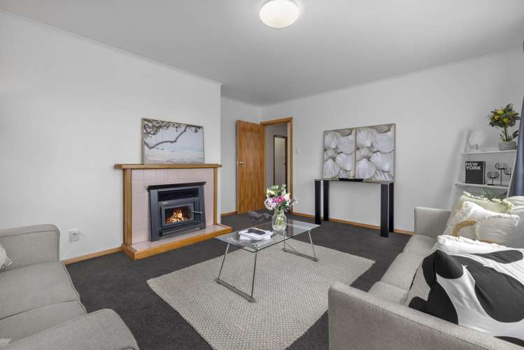 9 Hampshire Street Cannons Creek_5