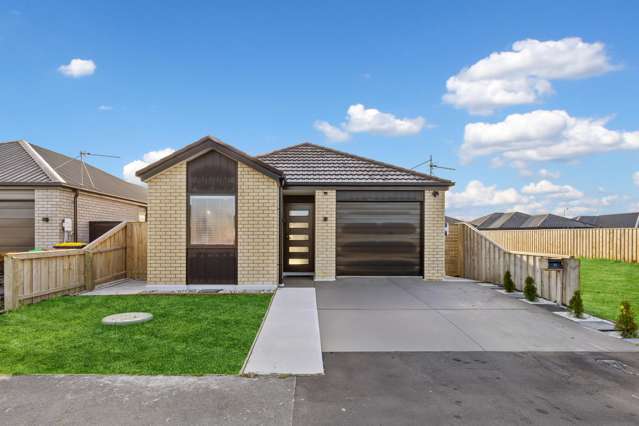 Pack Your Bags - Your New Home Awaits!