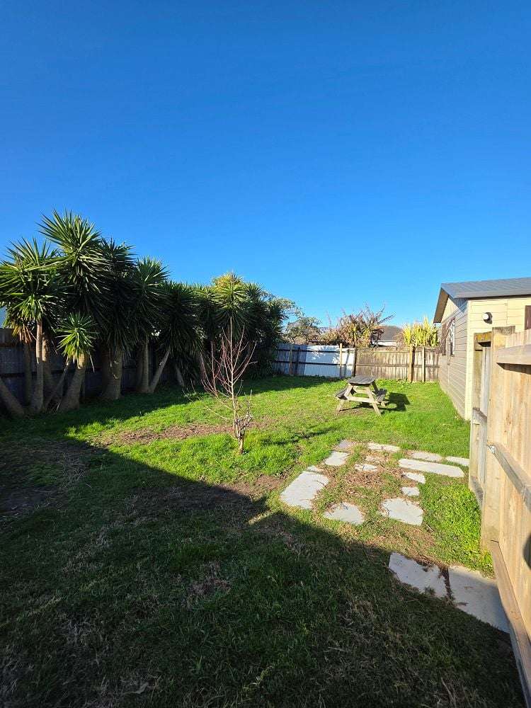 16 Clarkson Crescent Otara_17
